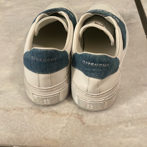 Givenchy 4G Motif Slip On Sneakers - Picture 7 of 12